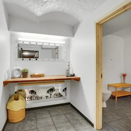 1 Bedroom In V * Esbjerg