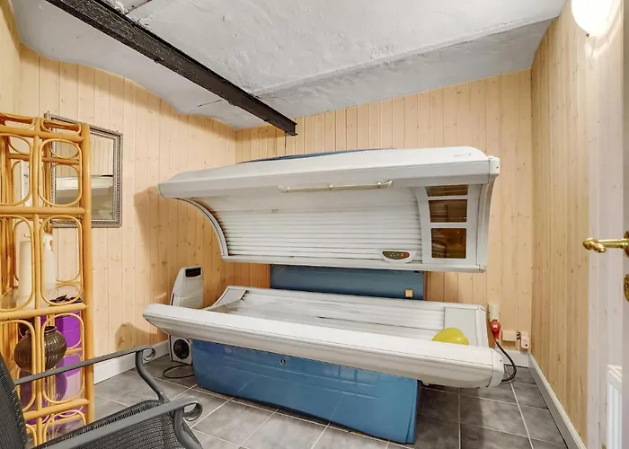 1 Bedroom In V Apartment